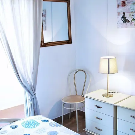 Apartamento T1, 50 Metros Da Praia 奎特里拉